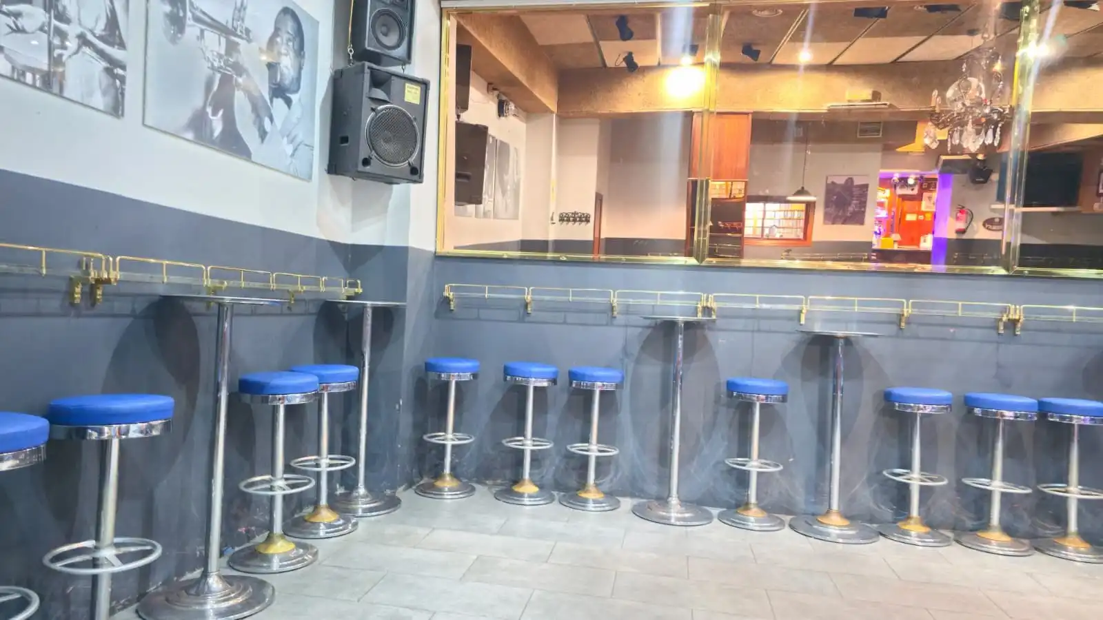 Local de lloguer en L'Hospitalet de Llobregat