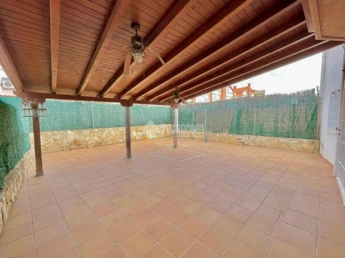 Doppelhaushälfte zum Verkauf in Torrejón de la Calzada, imagen 3