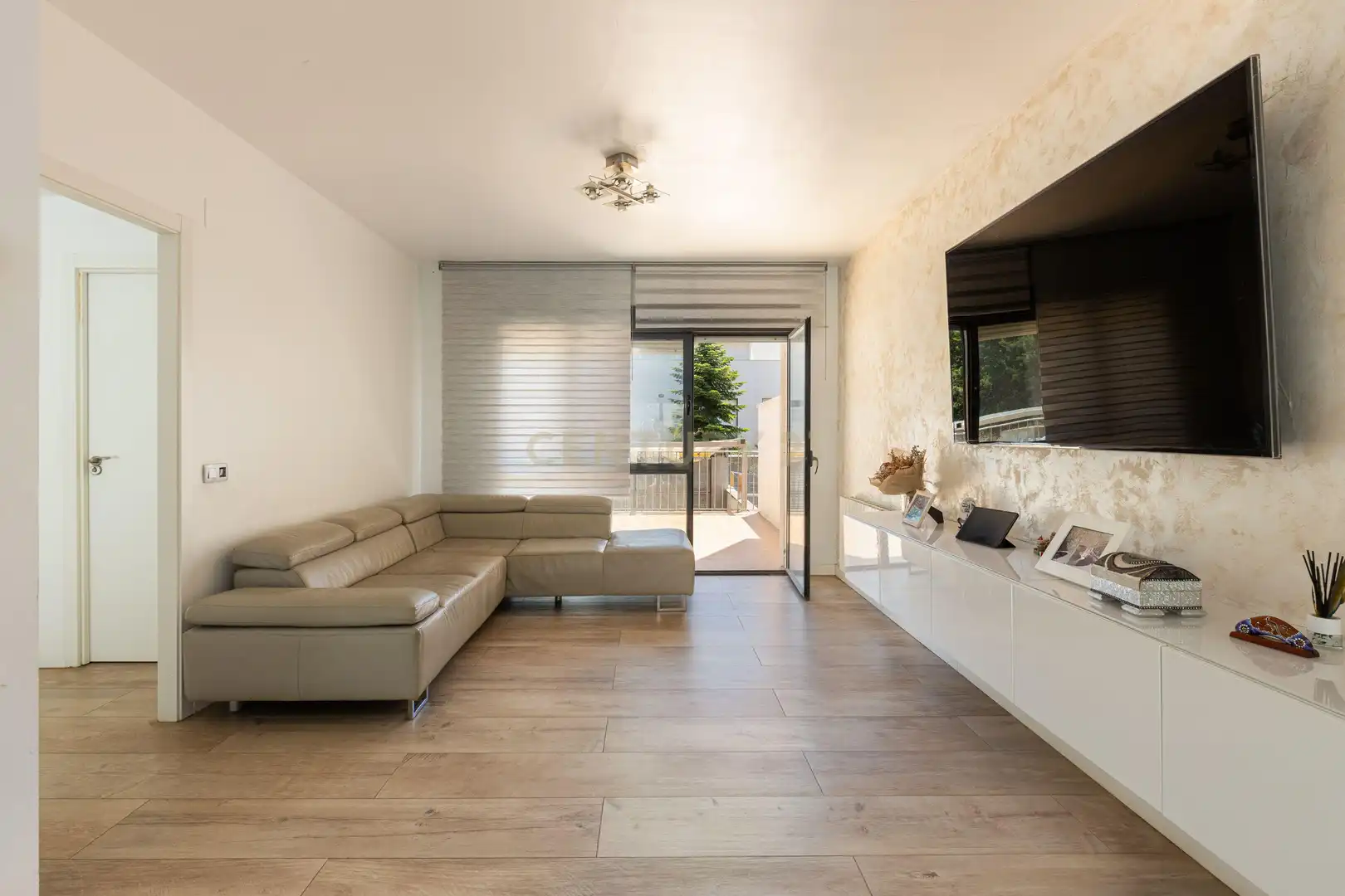 Wohnzimmer von Haus oder Chalet zum Verkauf in Canet de Mar mit Abstellraum, Schwimmbad und Ofen