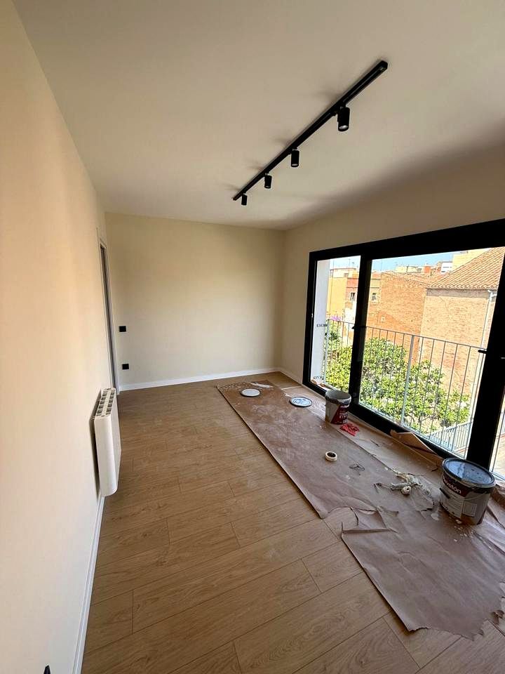 Bedroom of Office for sale in Terrassa