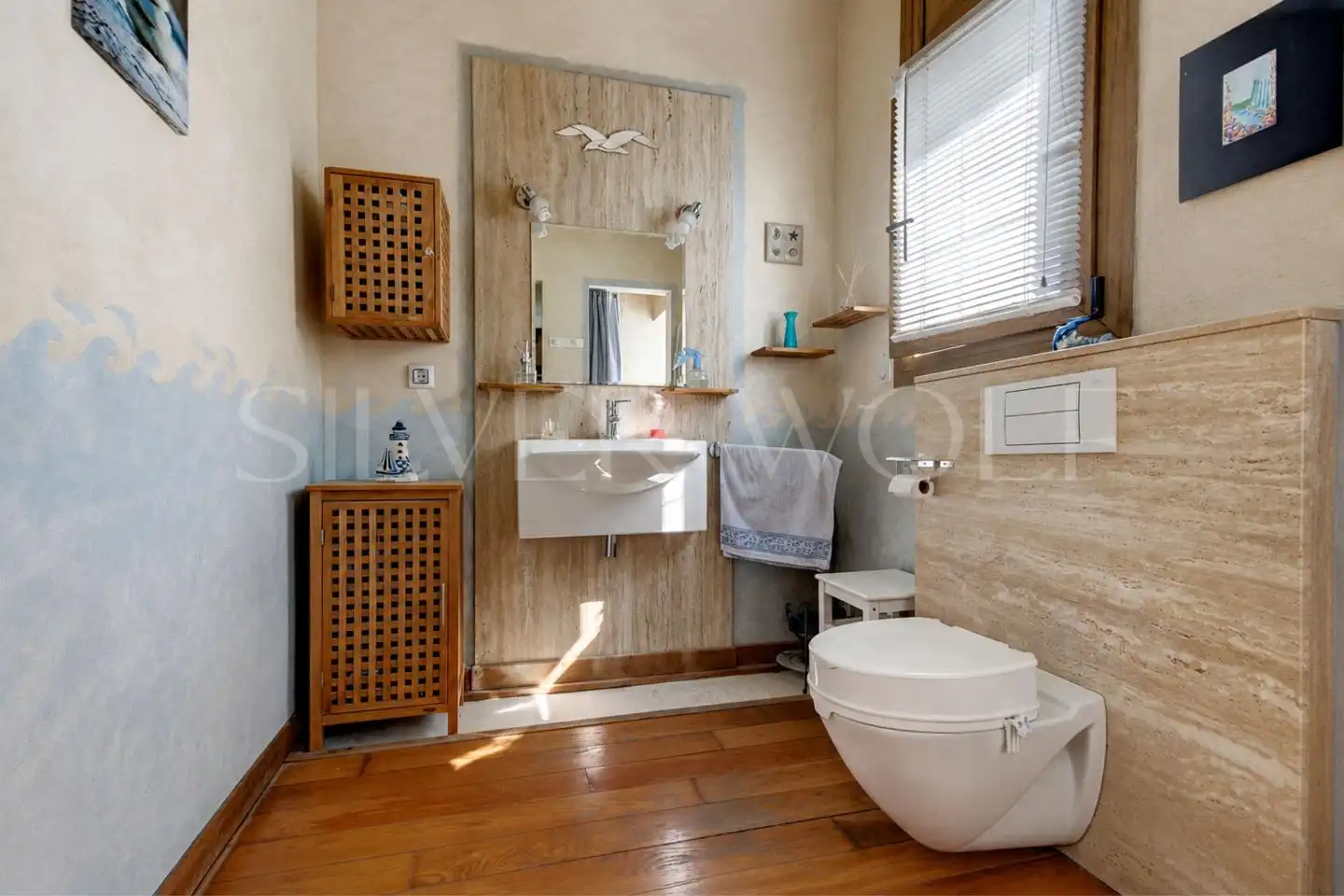Baño de Casa o chalet en venta en Vallirana con Calefacción, Jardín privado y Parquet