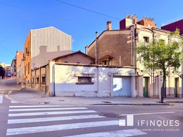 Haus zum Verkauf in Poble