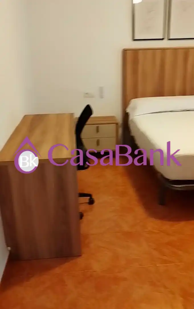 Schlafzimmer von Wohnung zur Miete in Córdoba mit Klimaanlage, Terrasse und Möbliert