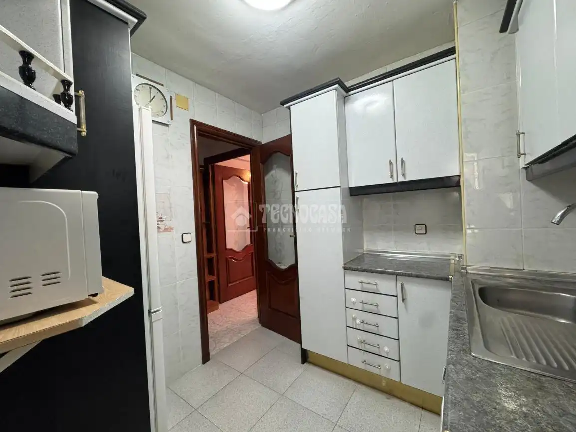 Kitchen of Flat for sale in Alcalá de Henares  with Heating