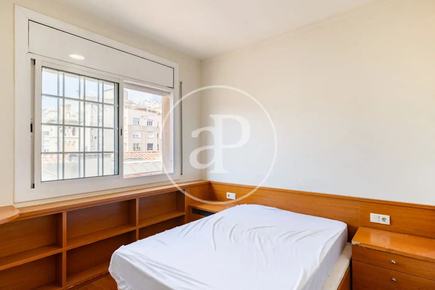Habitación de Piso en venta en Barcelona con Aire acondicionado y Calefacción