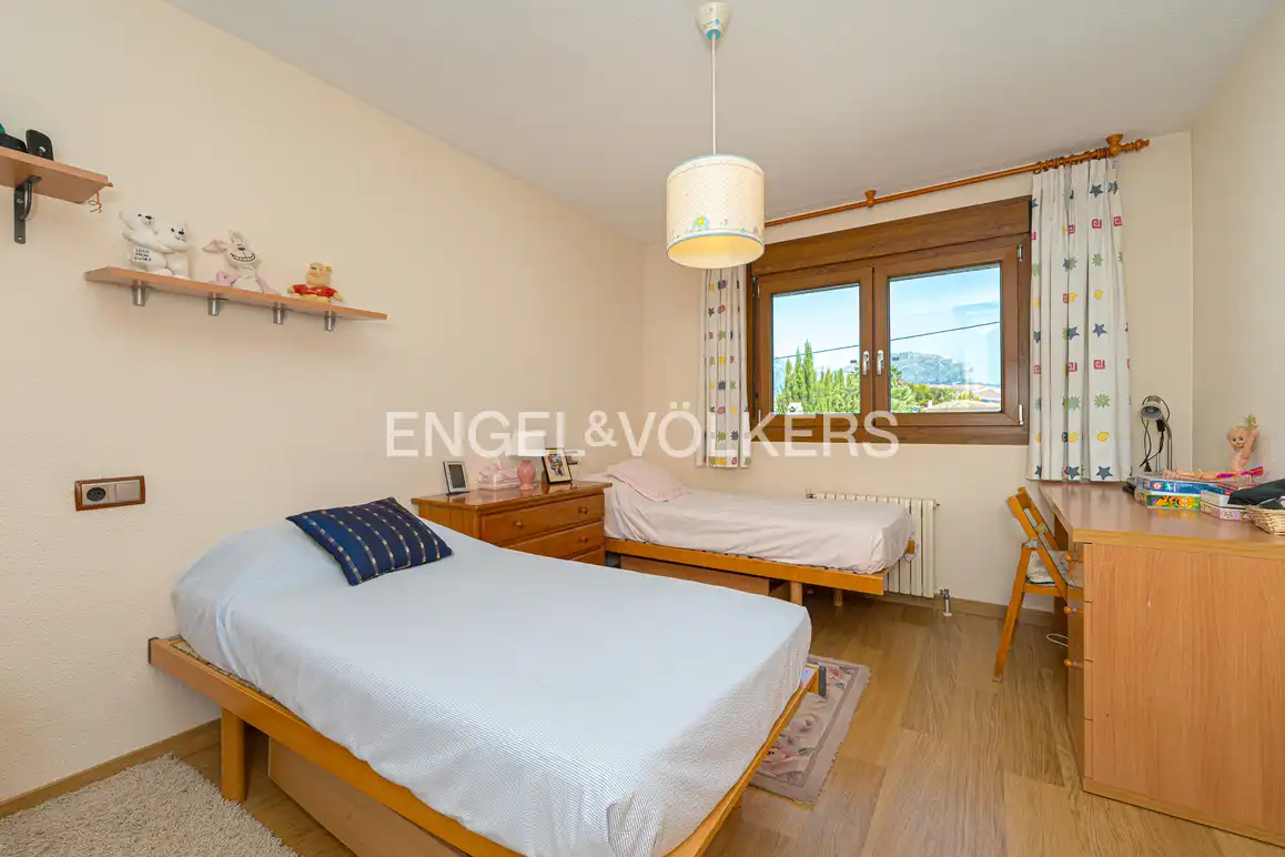 Habitación de Casa o chalet en venta en Benidorm con Aire acondicionado, Jardín privado y Piscina
