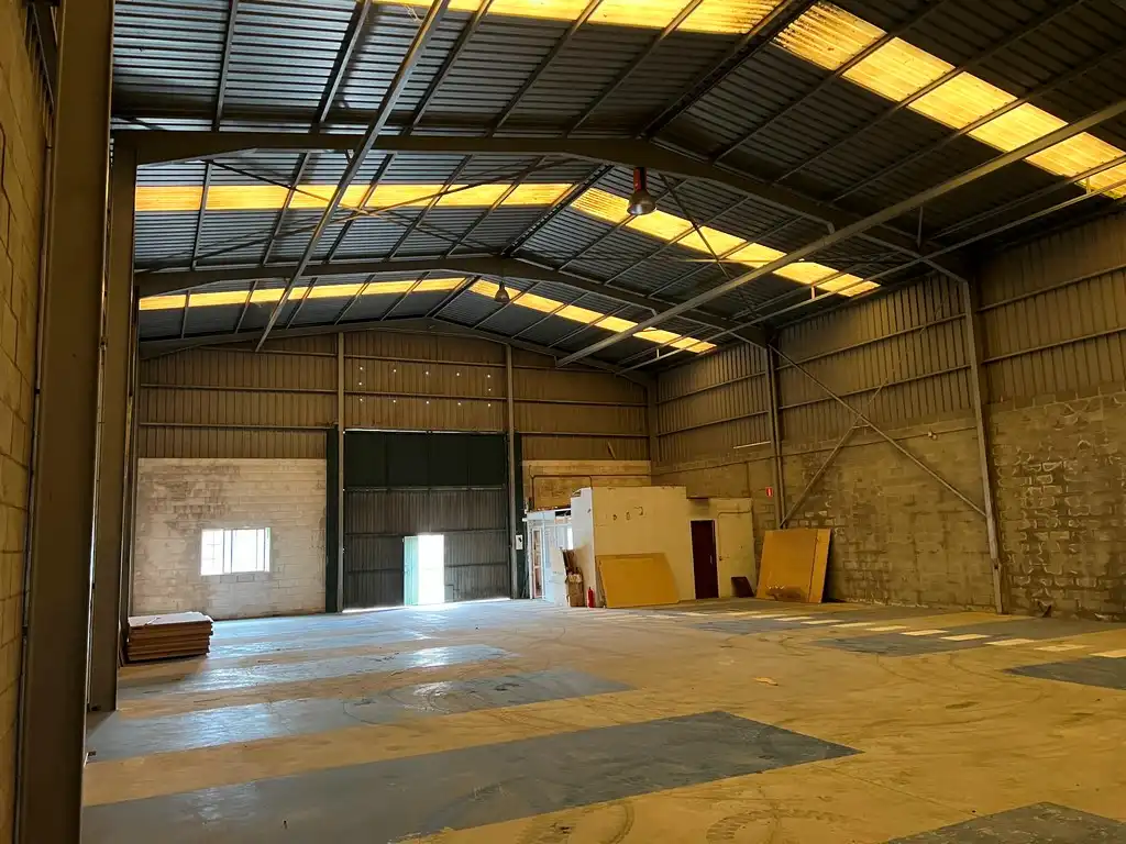 Nave industrial de alquiler en Lugar Lestedo, Boqueixón