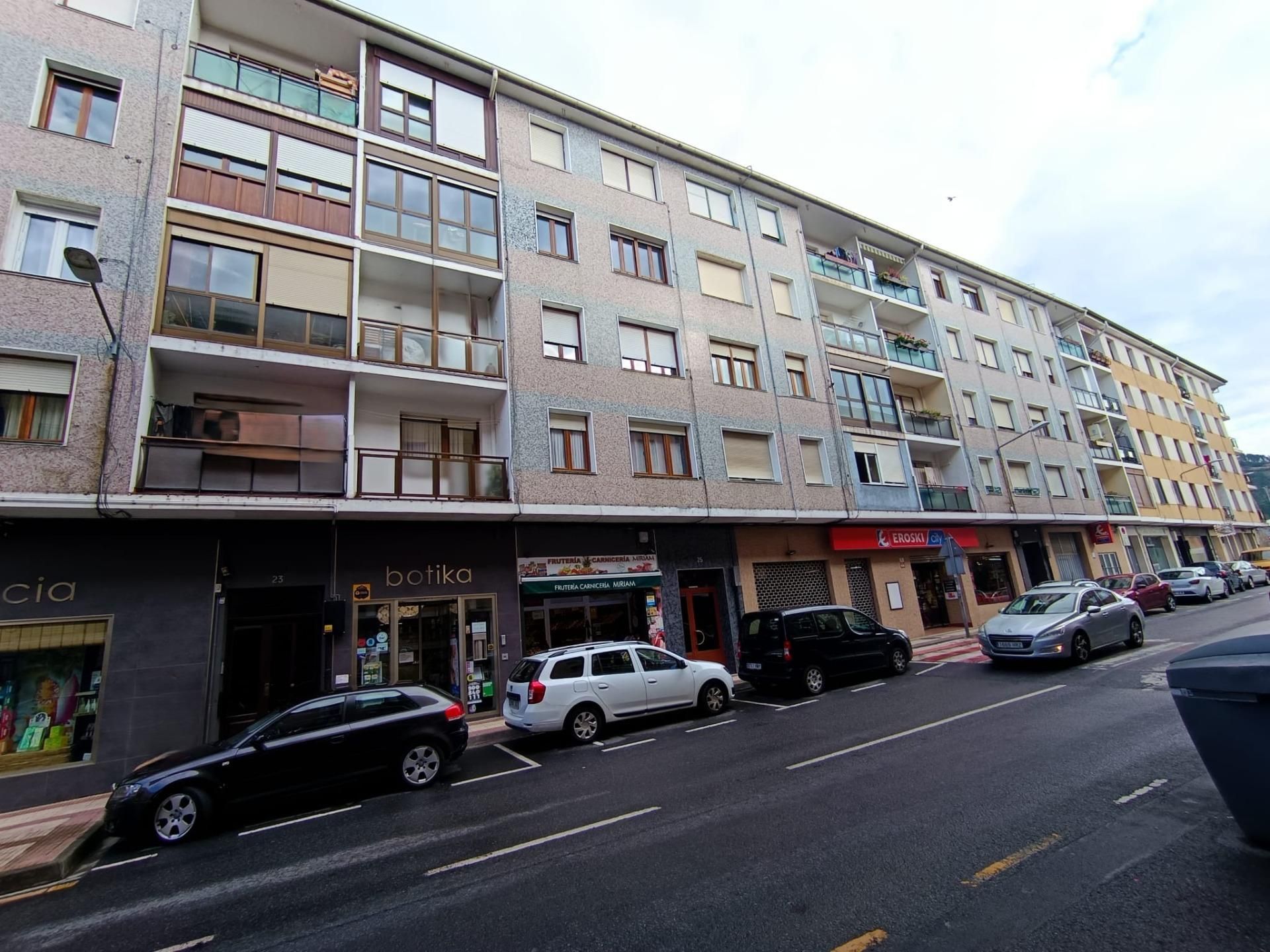 Exterior view of Flat for sale in Zalla   with Terrace, Storage room and Balcony