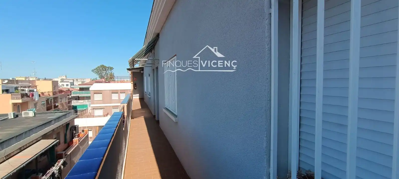 Terrasse von Dachboden zum Verkauf in Calafell mit Klimaanlage, Heizung und Terrasse