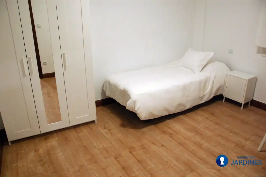 Flat for rent in Zabala