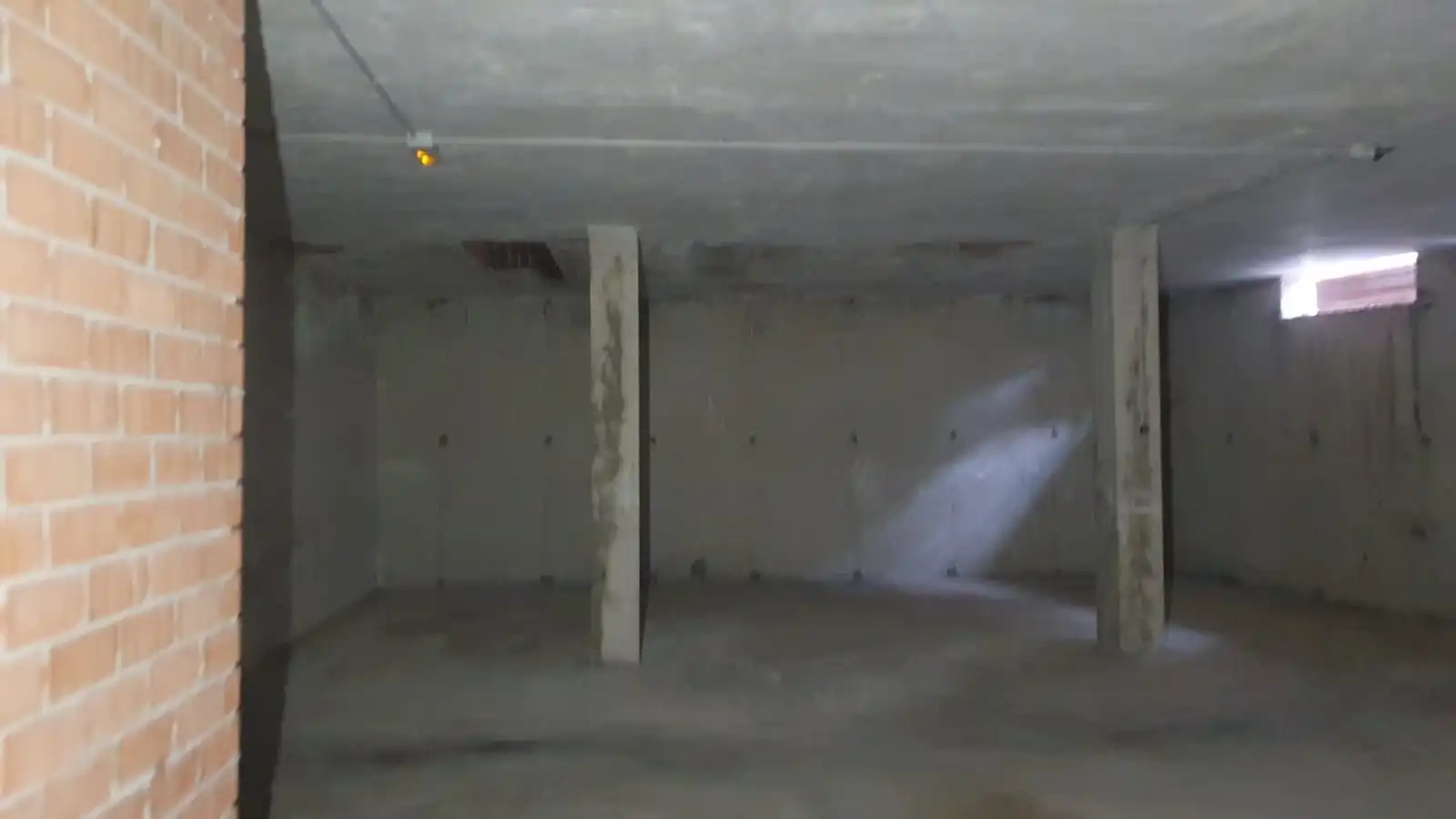 Edificio en venta en Pradoluengo