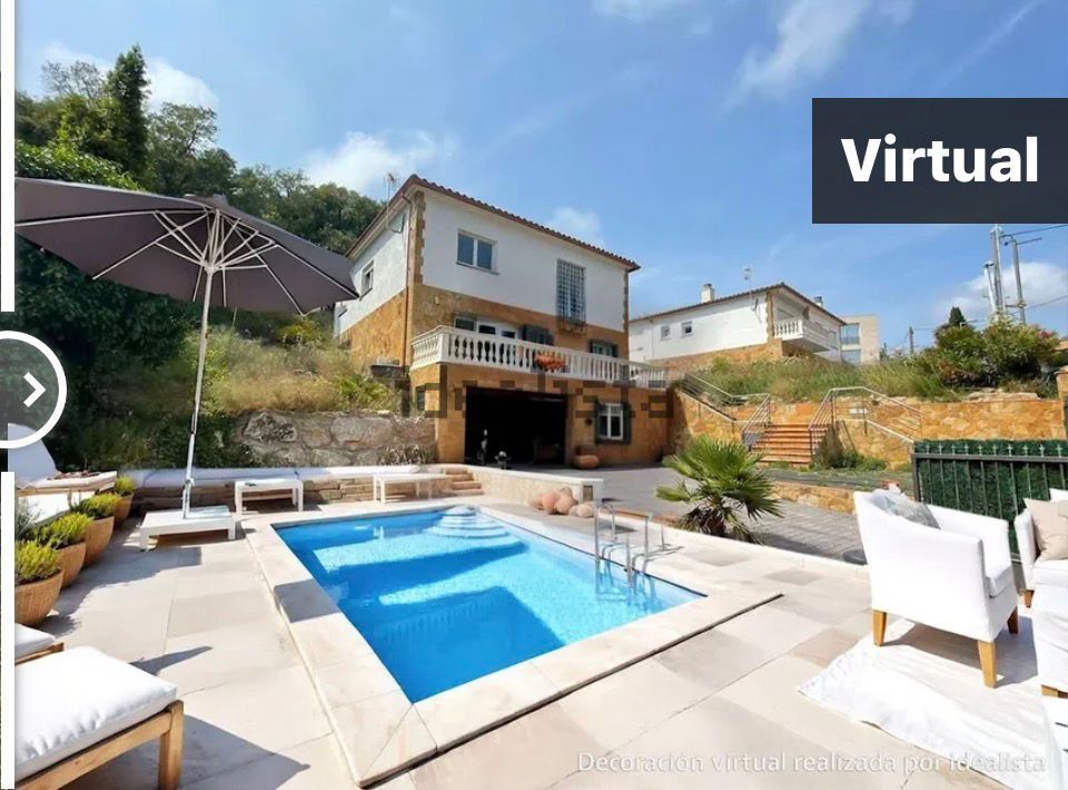 Exterior view of Single-family semi-detached for sale in Lloret de Mar  with Private garden and Community pool