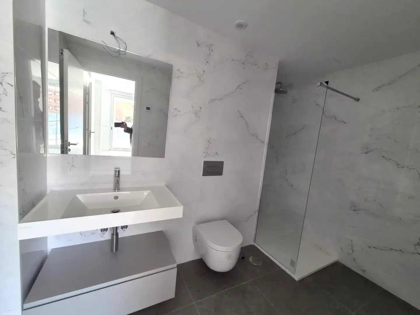 Piso de obra nueva con piscina en venta en Calle Colón 6, imagen 18
