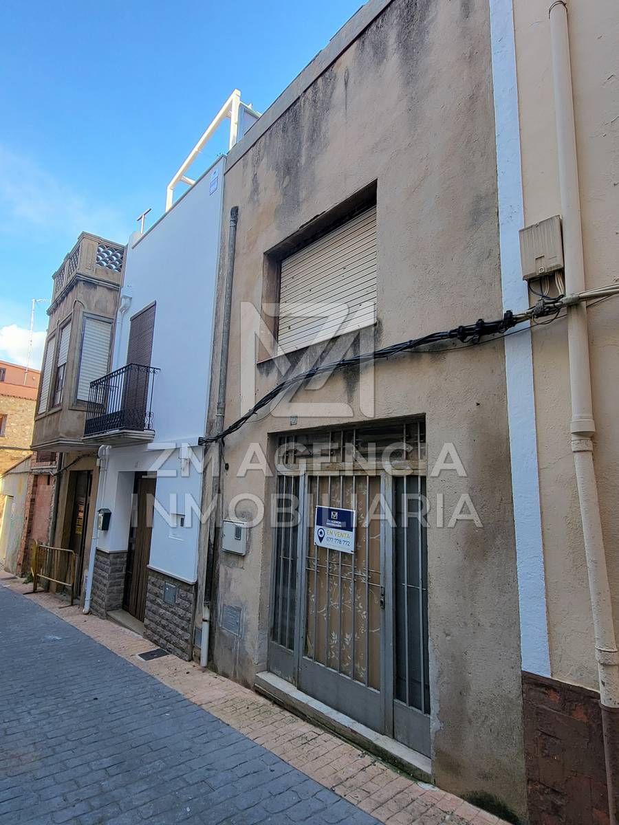 Vista exterior de Finca rústica en venda en Traiguera amb Terrassa