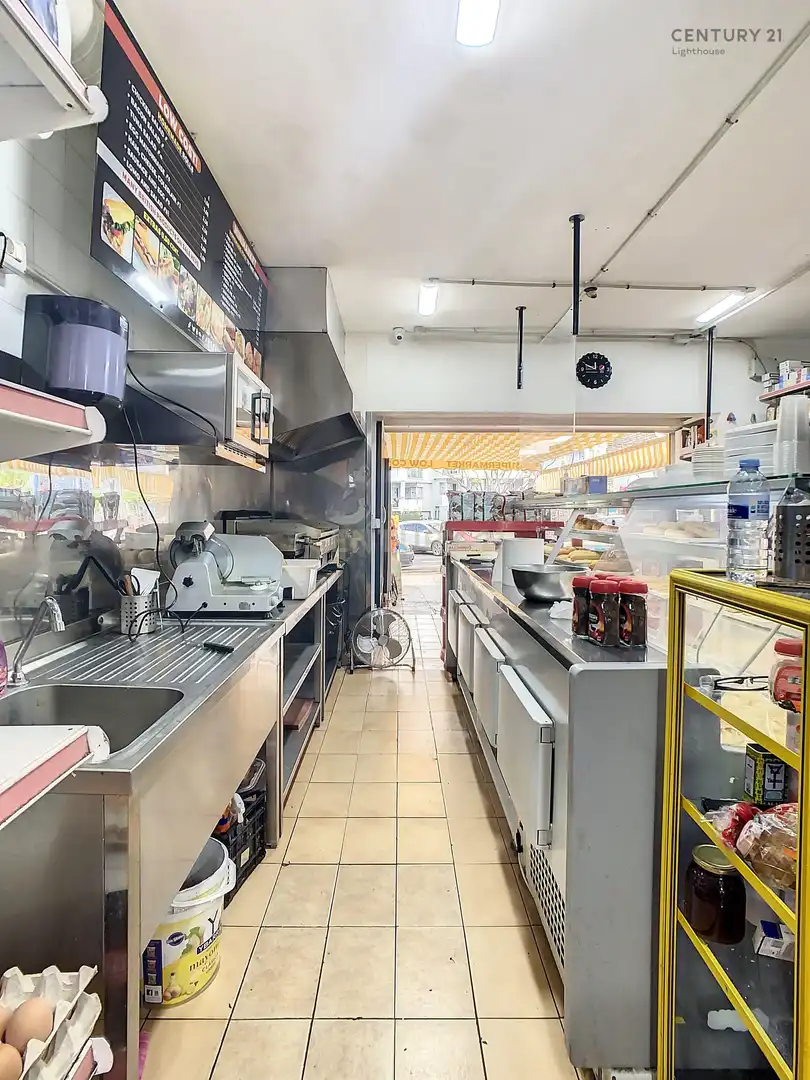 Local comercial en traspaso en AVENIDA AMSTERDAM 4, imagen 4