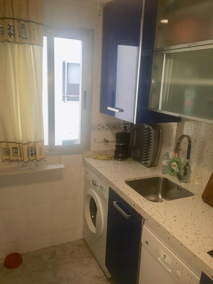 Cuina de Pis en venda en  Zaragoza Capital amb Aire condicionat, Calefacció i Moblat