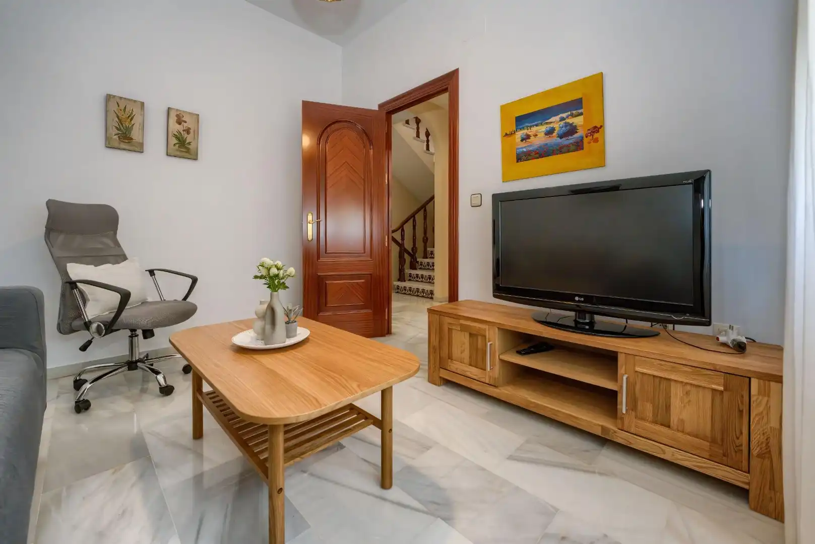 Living room of Houses for sale in Tomares  with Air Conditioner, Heating and Private garden