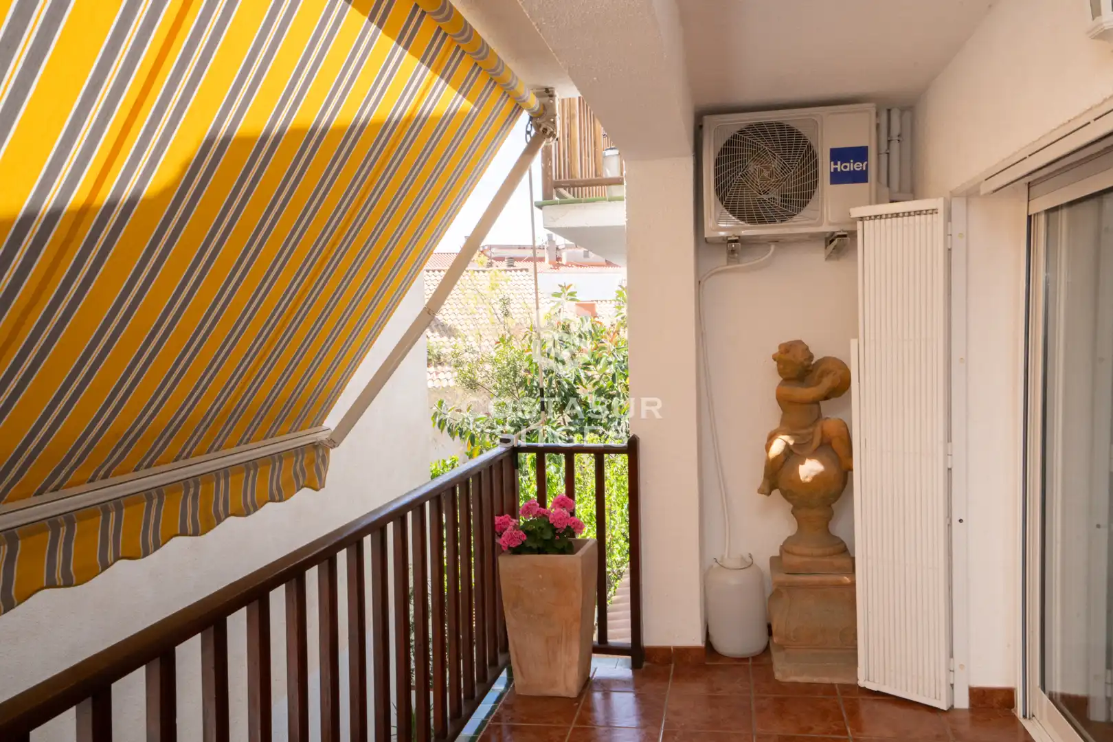 Terrassa de Casa adosada en venda en Sant Pere de Ribes amb Aire condicionat, Calefacció i Parquet