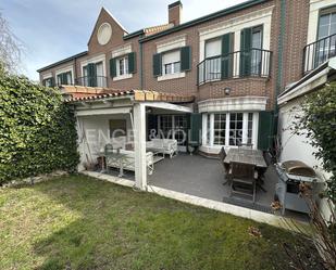 Terrace of House or chalet for sale in La Moraleja  with Air Conditioner, Heating and Private garden