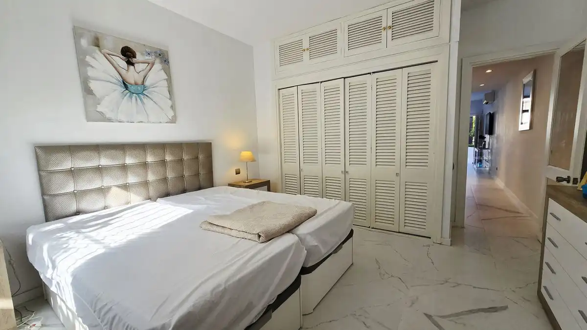 Flat for sale in Nueva Andalucía, imagen 16