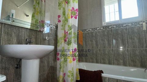 Foto 4 de Casa adosada de alquiler en Urbanización Santa Rosa, Torrox