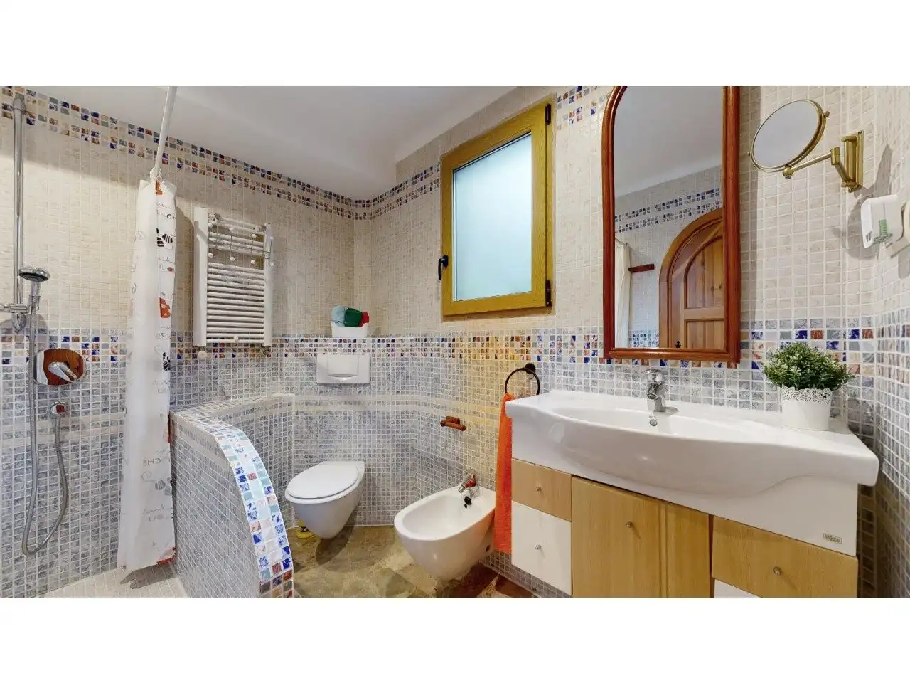 Baño de Casa o chalet en venta en Valencia con Aire acondicionado, Calefacción y Jardín privado