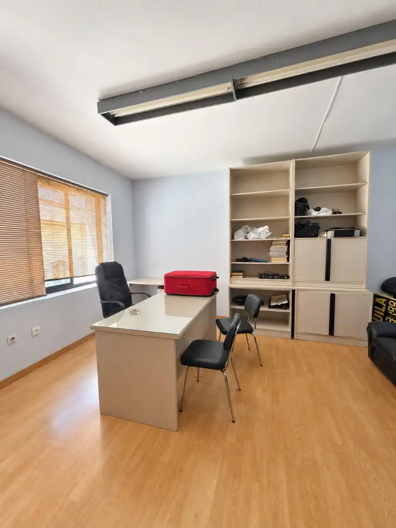 Locale commerciale in affitto a Centro, imagen 6