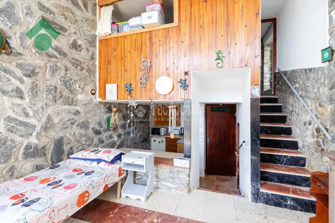 Dormitori de Casa o xalet en venda en Almuñécar amb Terrassa, Piscina i Balcó