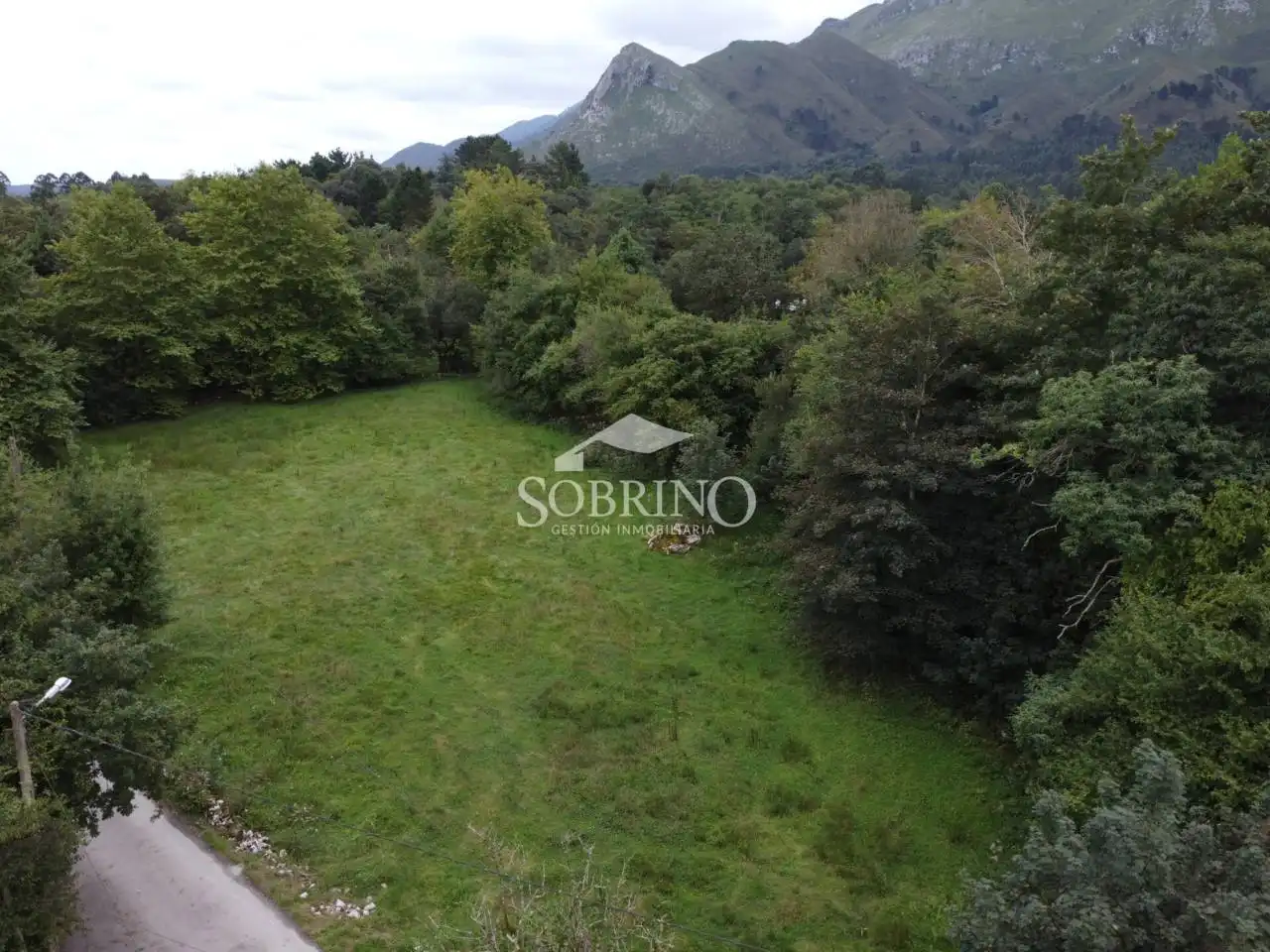 Terreny residencial en venda a Calle La Pereda, imagen 2