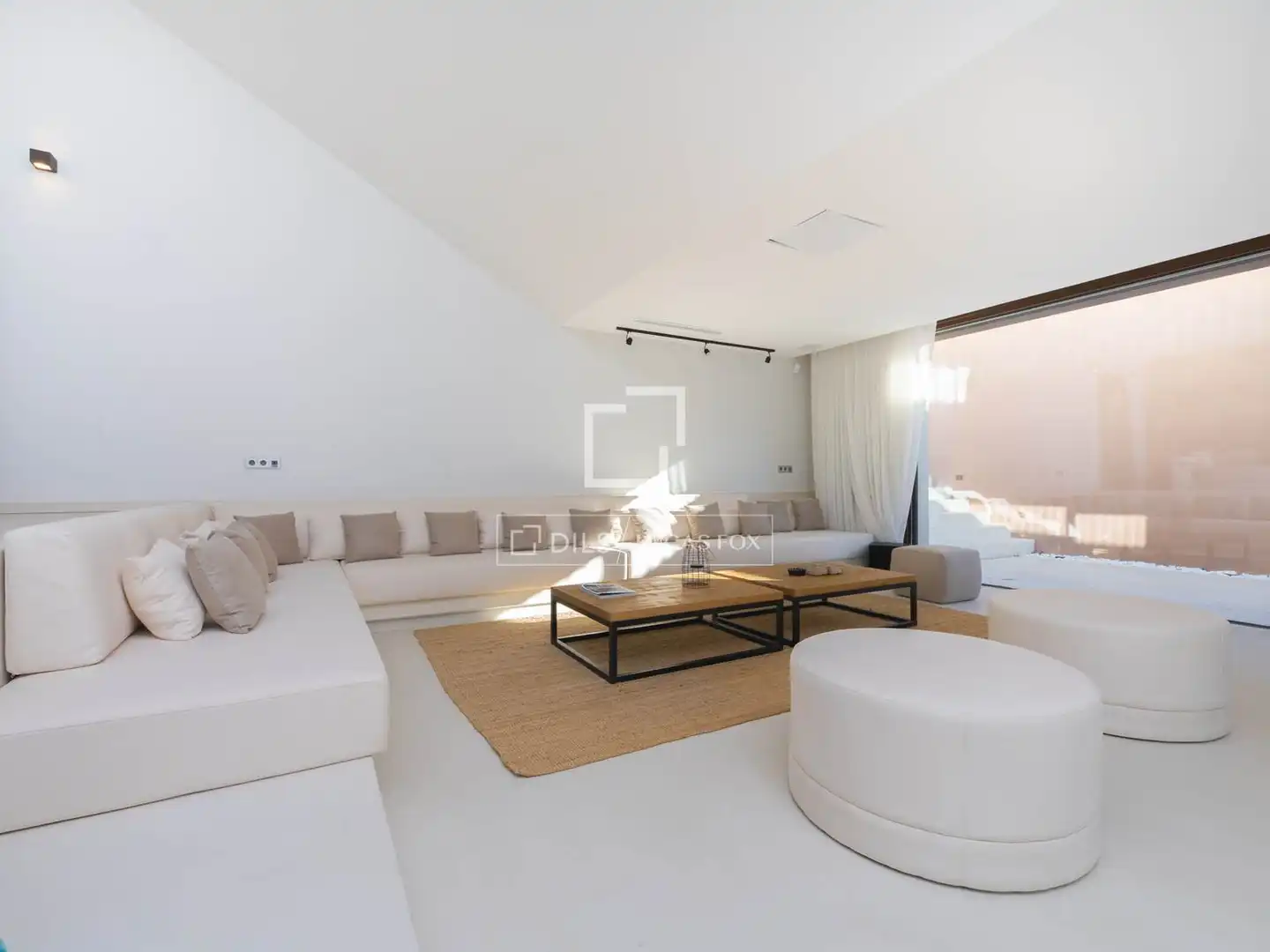 Sala de estar de Casa o chalet en venta en Santa Eulària des Riu con Aire acondicionado, Jardín privado y Terraza