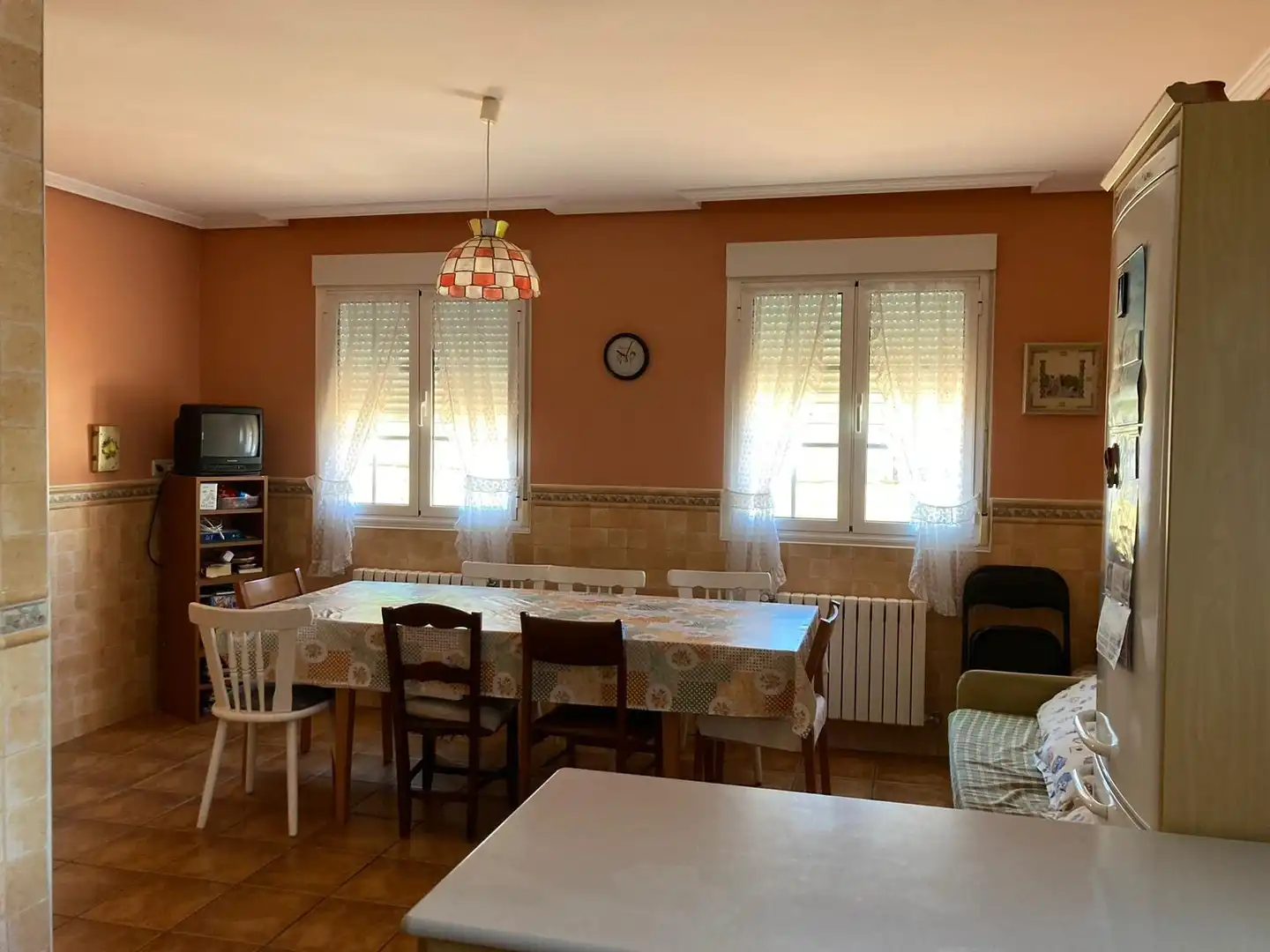 Menjador de Casa o xalet en venda en Ponferrada amb Calefacció, Jardí privat i Terrassa