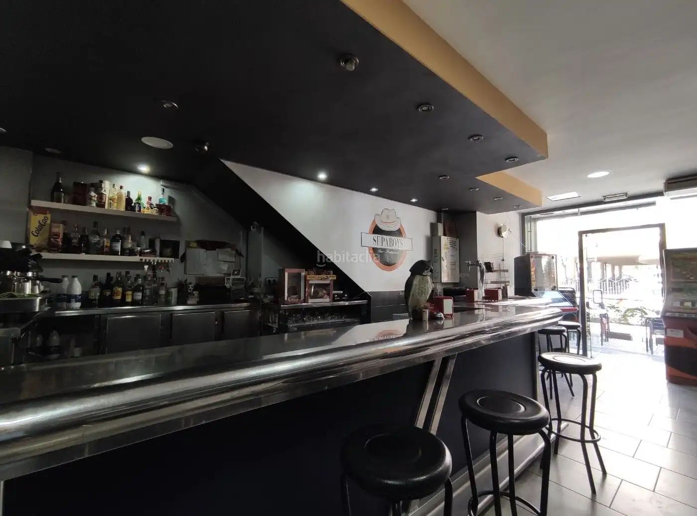 Local comercial de lloguer a Carrer Salvador Espriu 6, imagen 8