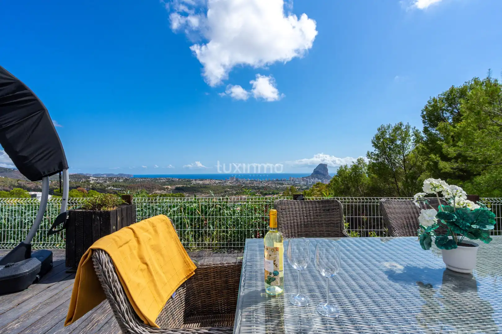 Außenansicht von Haus oder Chalet zum Verkauf in Calpe / Calp mit Klimaanlage, Heizung und Terrasse