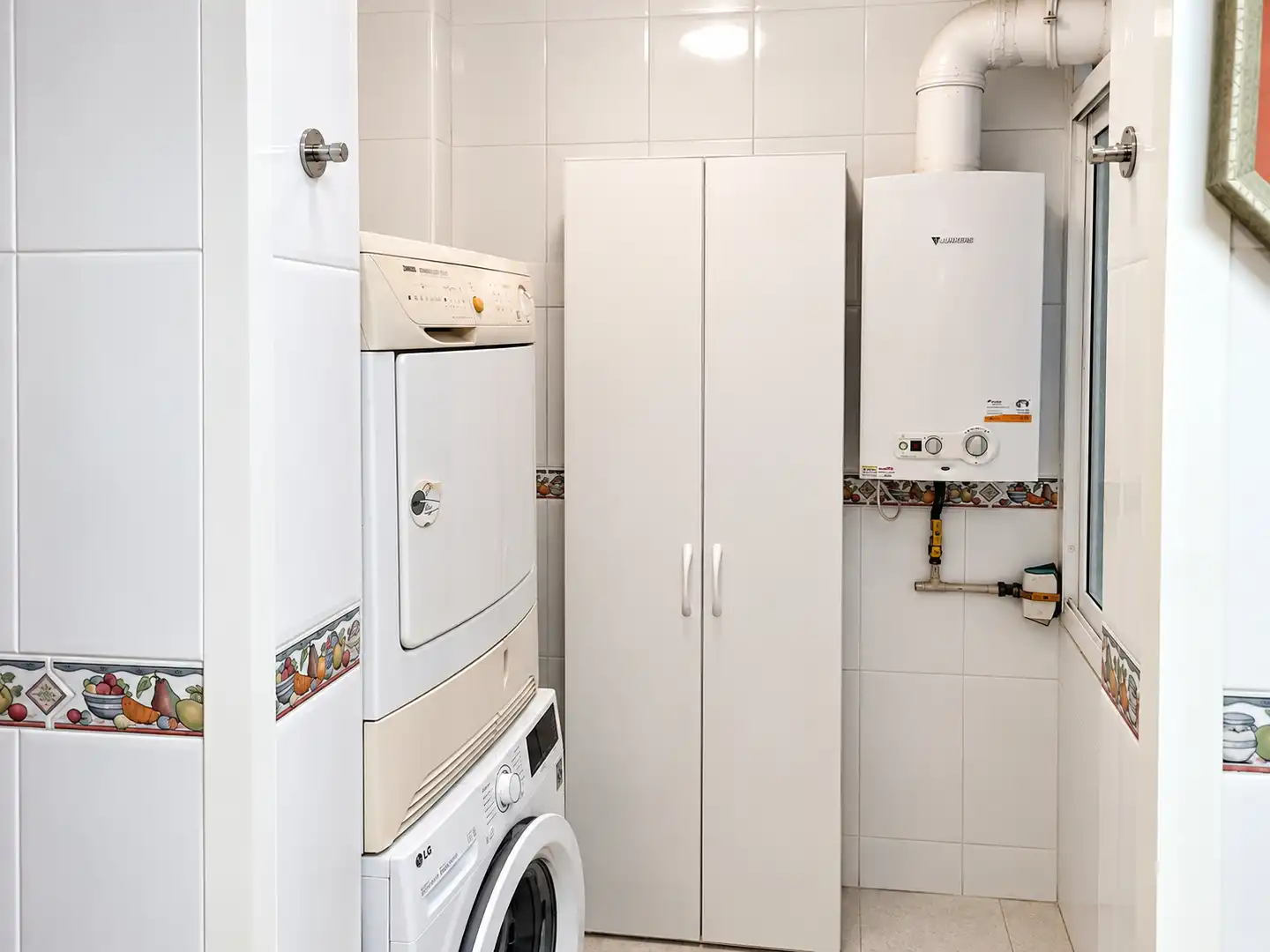 Flat with pool for sale in Calle Mesonero Romanos, imagen 12