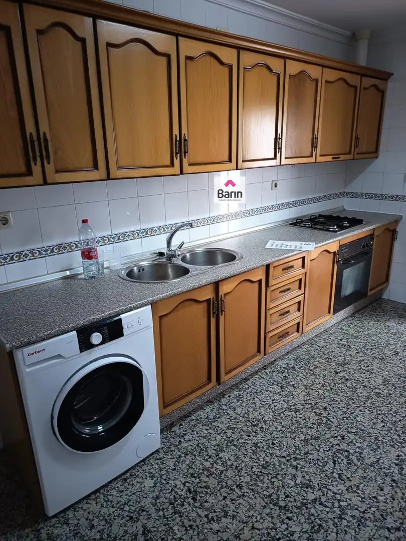 Cocina de Piso en venta en Córdoba con Terraza y Balcón