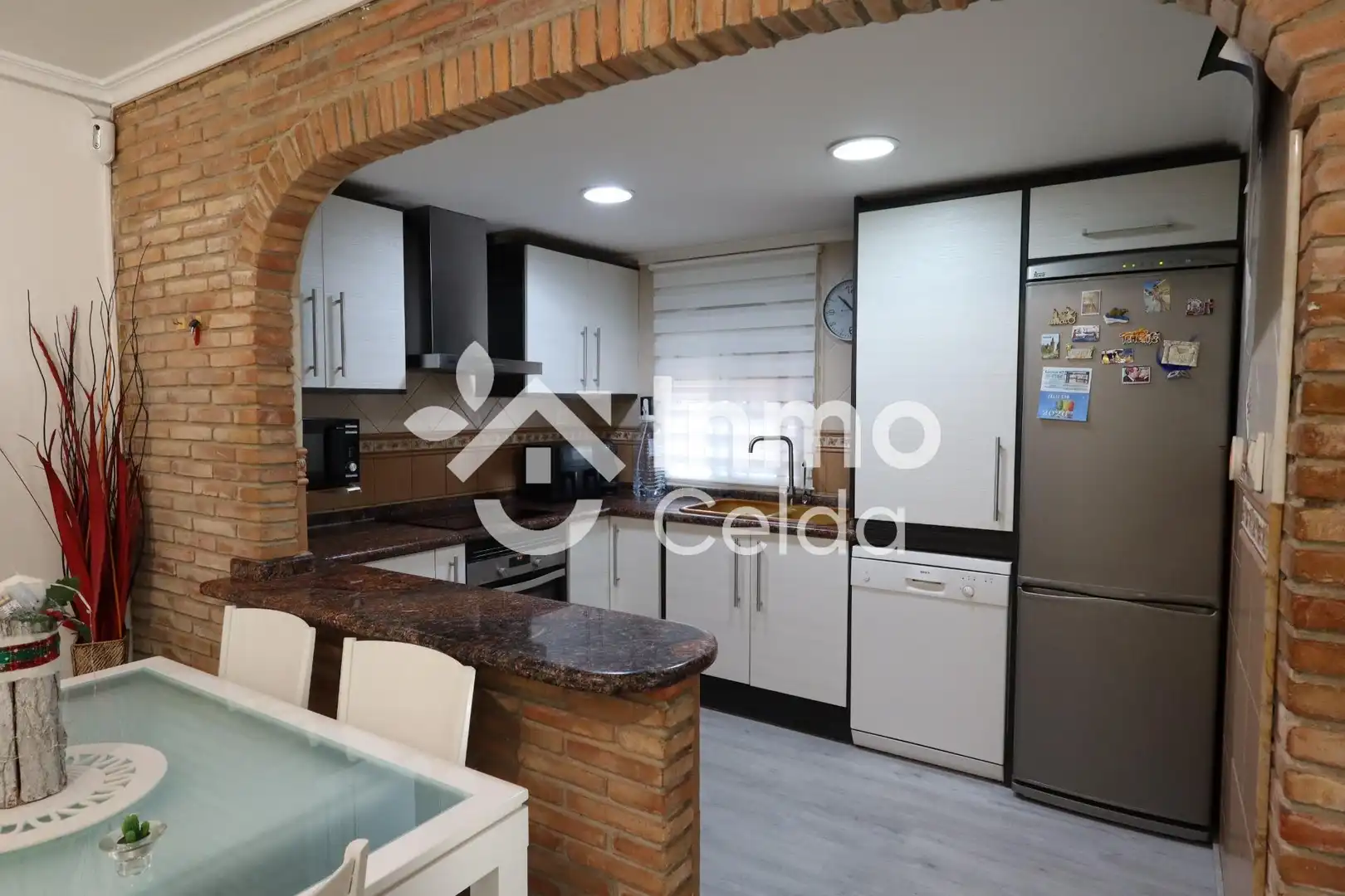 Cocina de Casa o chalet en venta en Chiva con Aire acondicionado, Calefacción y Jardín privado