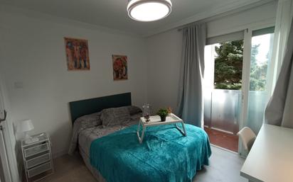 Bedroom of Flat to share in  Madrid Capital  with Heating, Parquet flooring and Terrace