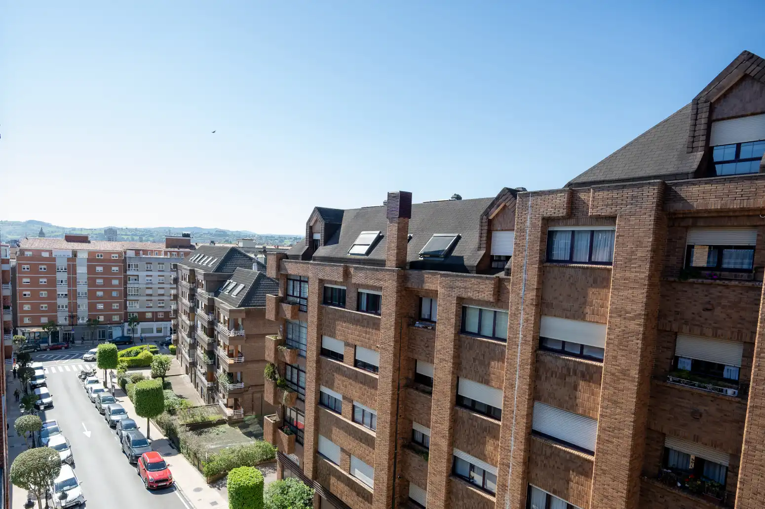 Vista exterior de Piso en venta en Oviedo  con Calefacción, Parquet y Trastero