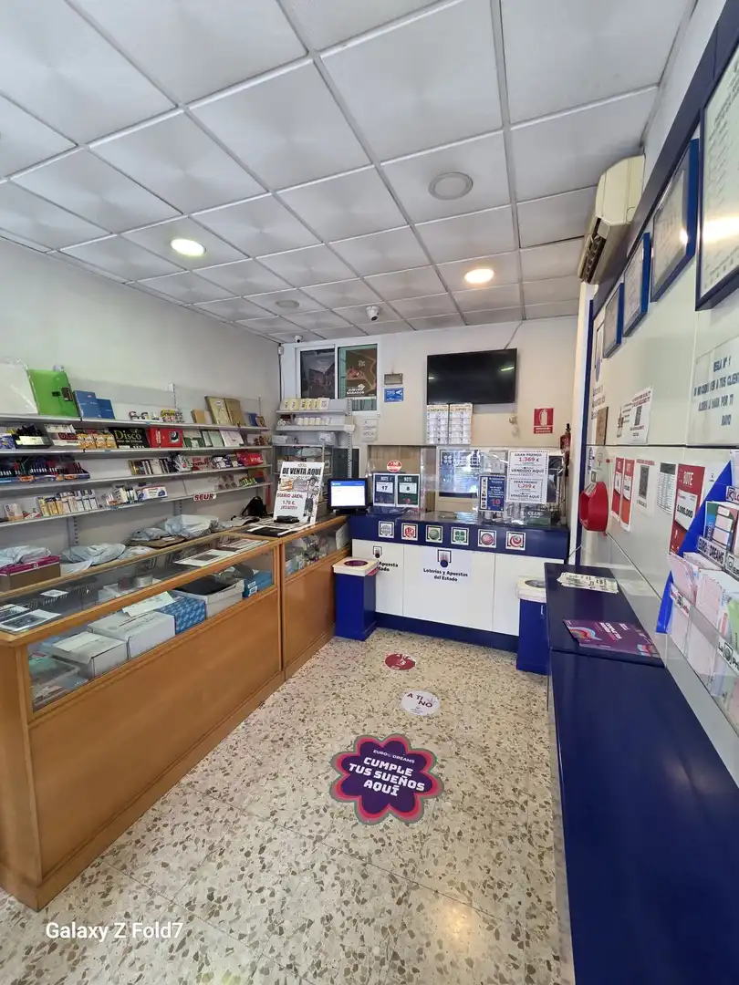 Local en venda en Jaén amb Aire condicionat