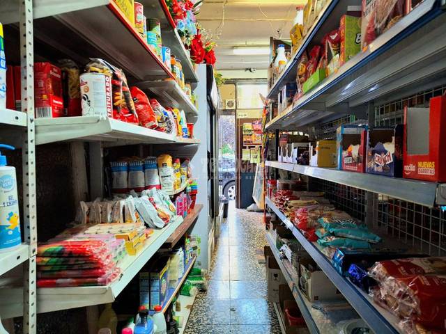 Local comercial en Venta en Puerta del Ángel