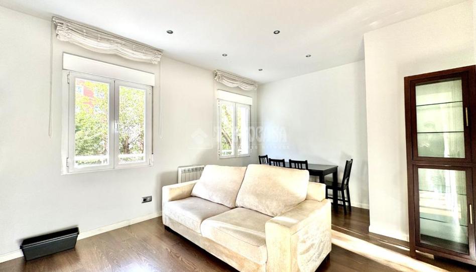 Foto 1 de Piso en venta en Nueva España, Madrid