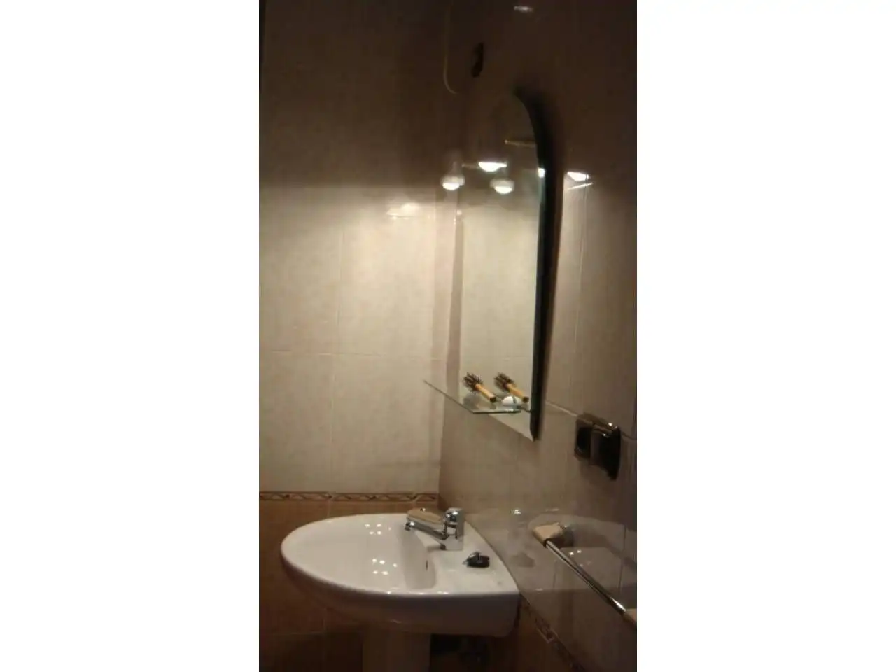 Baño de Local en venta en Badajoz con Aire acondicionado