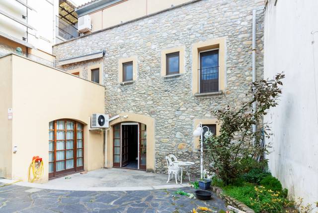 Casa-chalet en Venta en Barri Vell