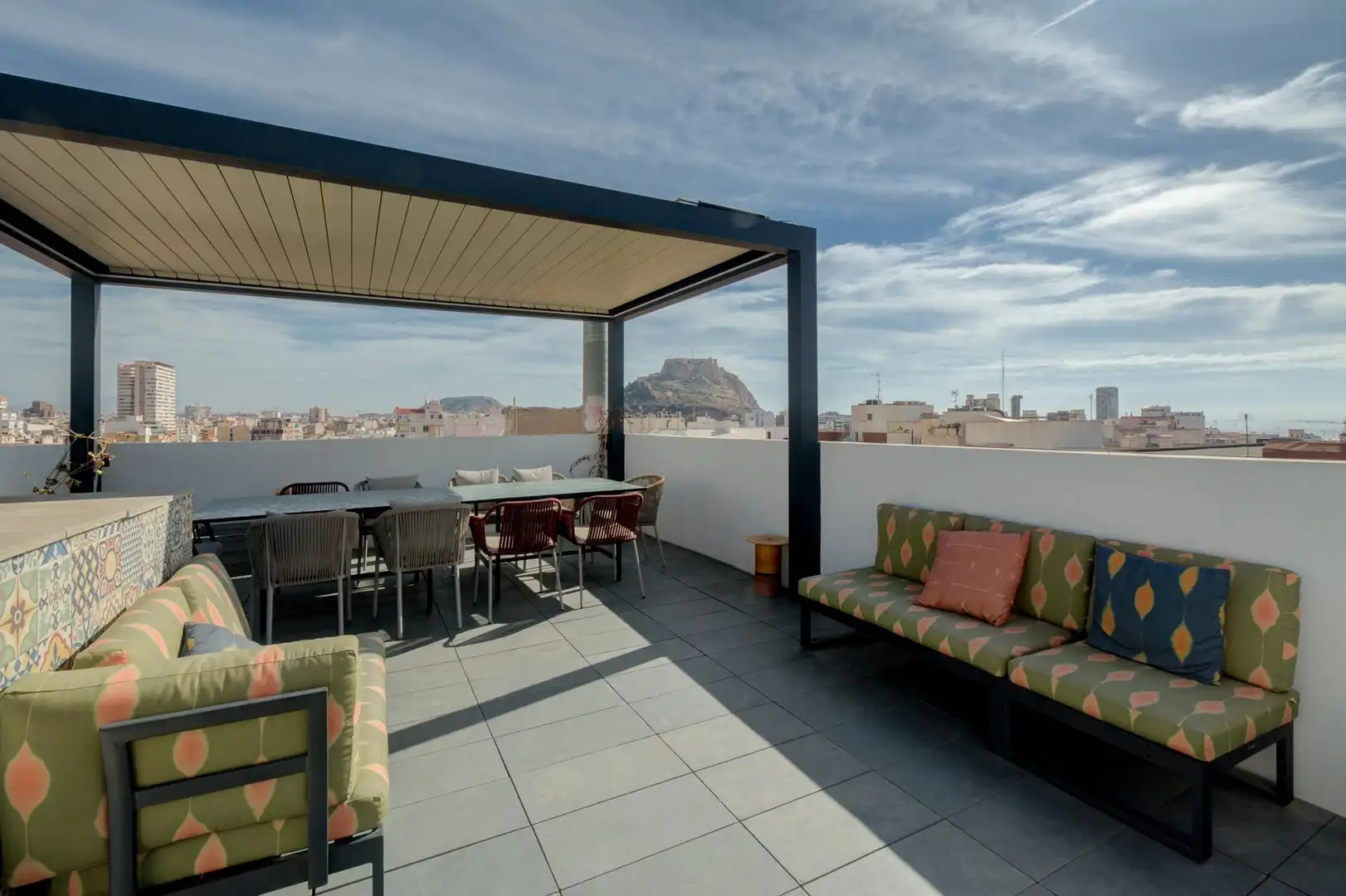 Penthouse with terrace for sale in Avenida GENERAL MARVA
