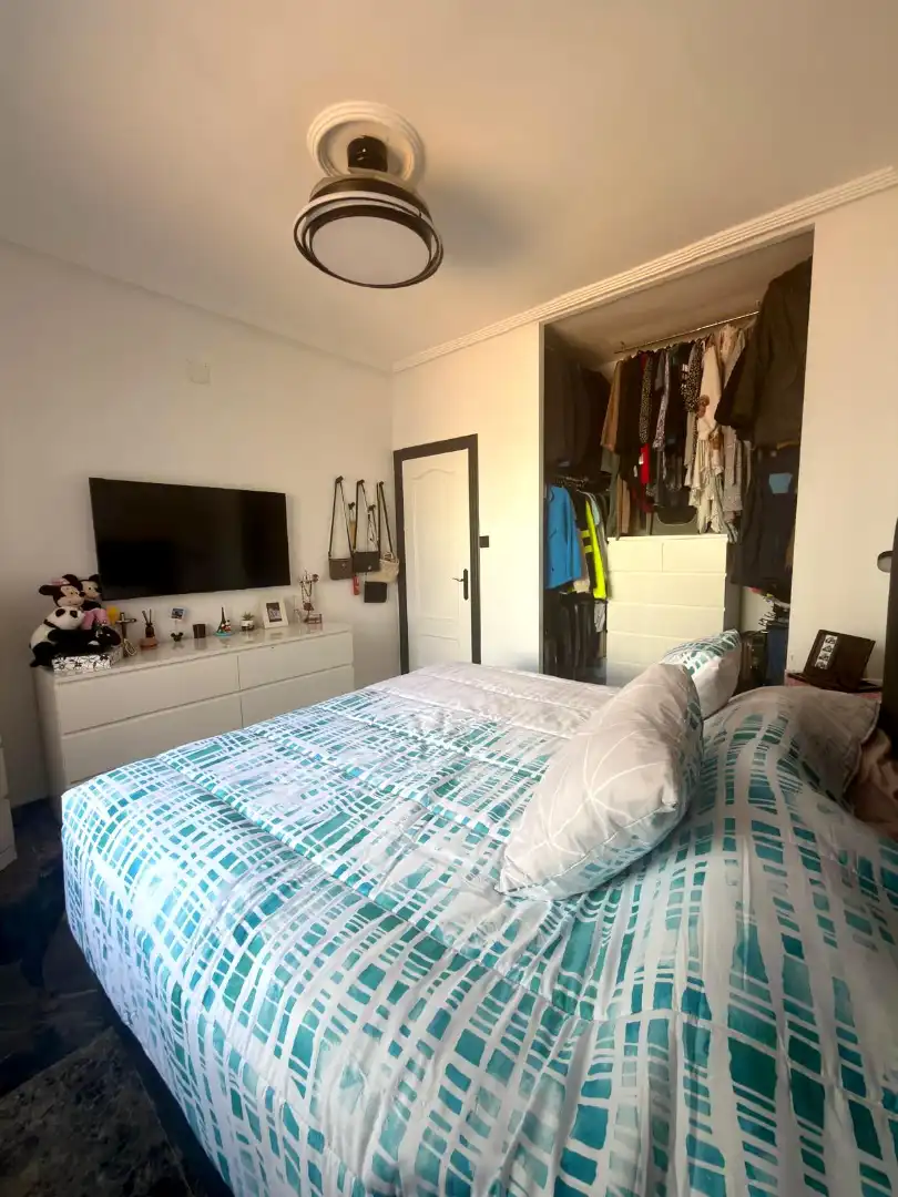 Dormitori de Casa adosada en venda en La Unión amb Aire condicionat, Jardí privat i Terrassa