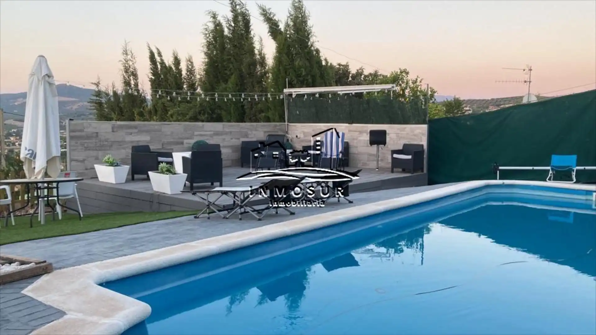 Piscina de Casa o xalet en venda en Lucena amb Piscina i Moblat