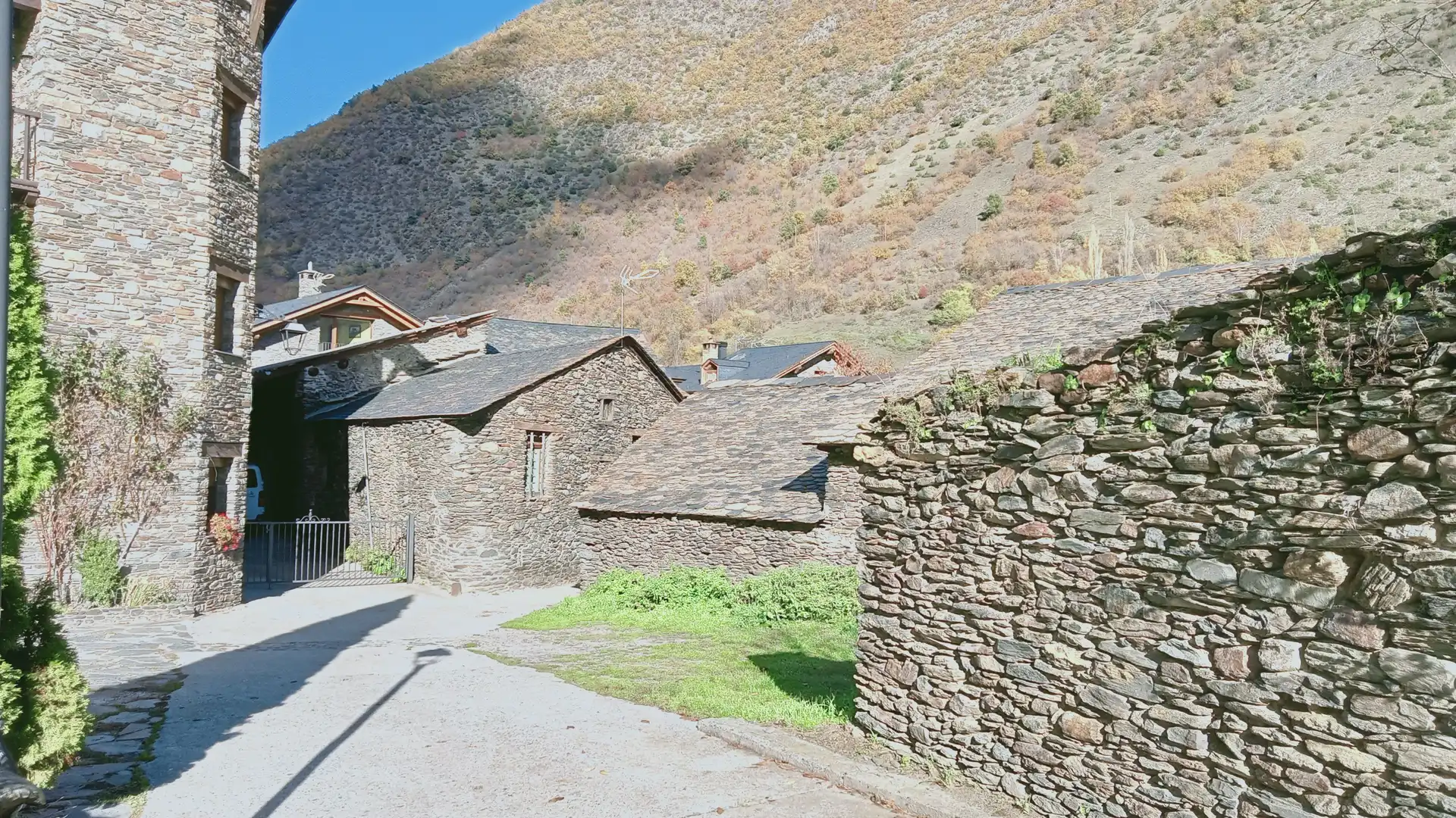 Vista exterior de Residencial en venta en Alins