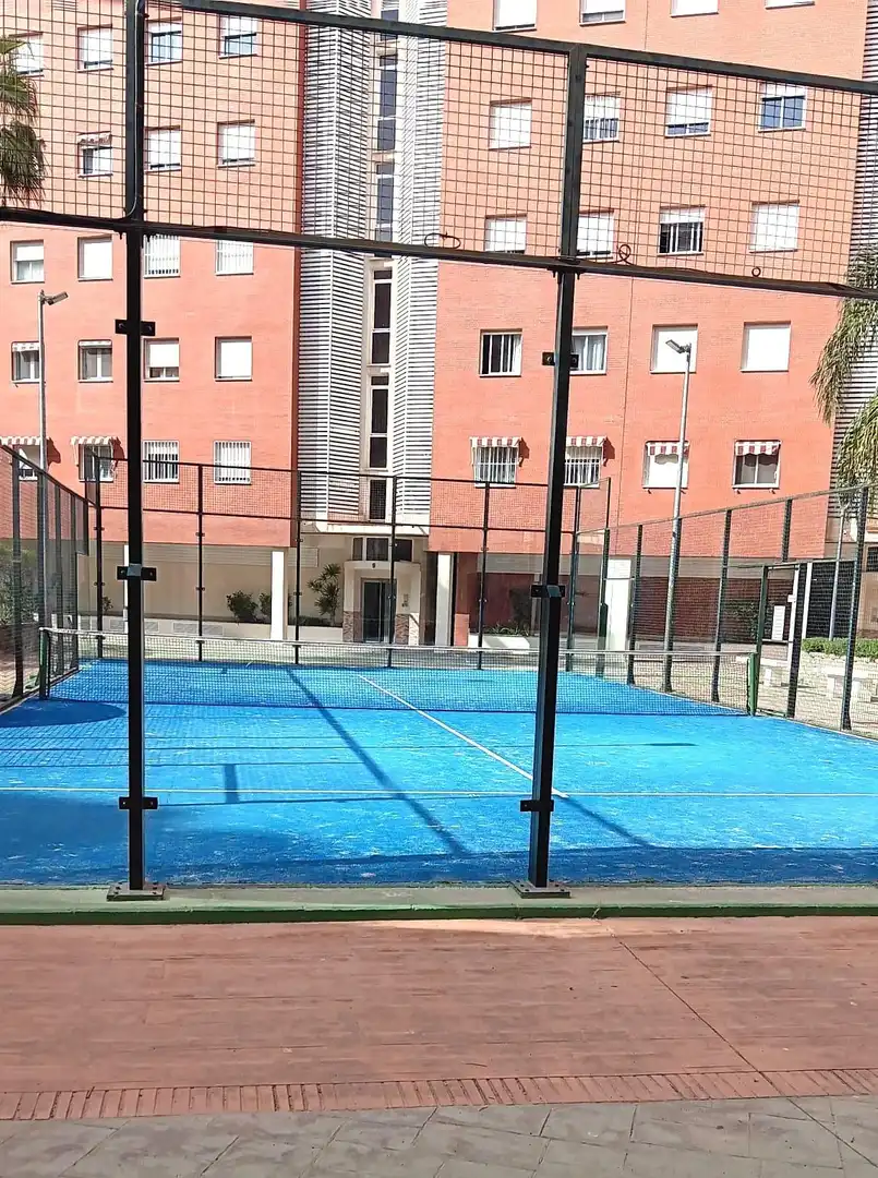 Vista exterior de Piso en venta en Málaga con Aire acondicionado, Calefacción y Jardín privado