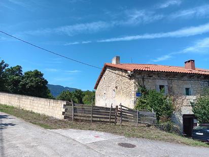 Vista exterior de Casa o xalet en venda en Valle de Mena amb Calefacció