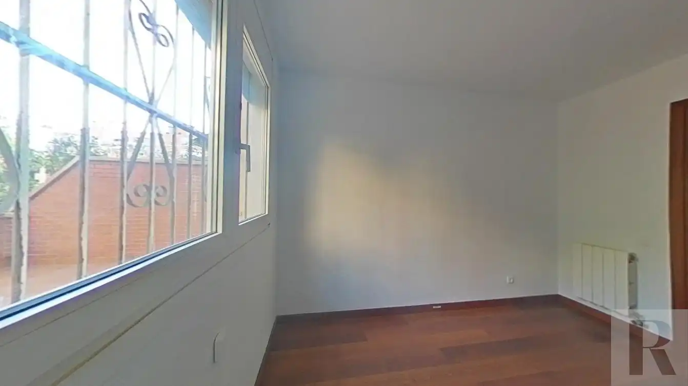 Habitación de Piso en venta en Sabadell con Calefacción y Terraza